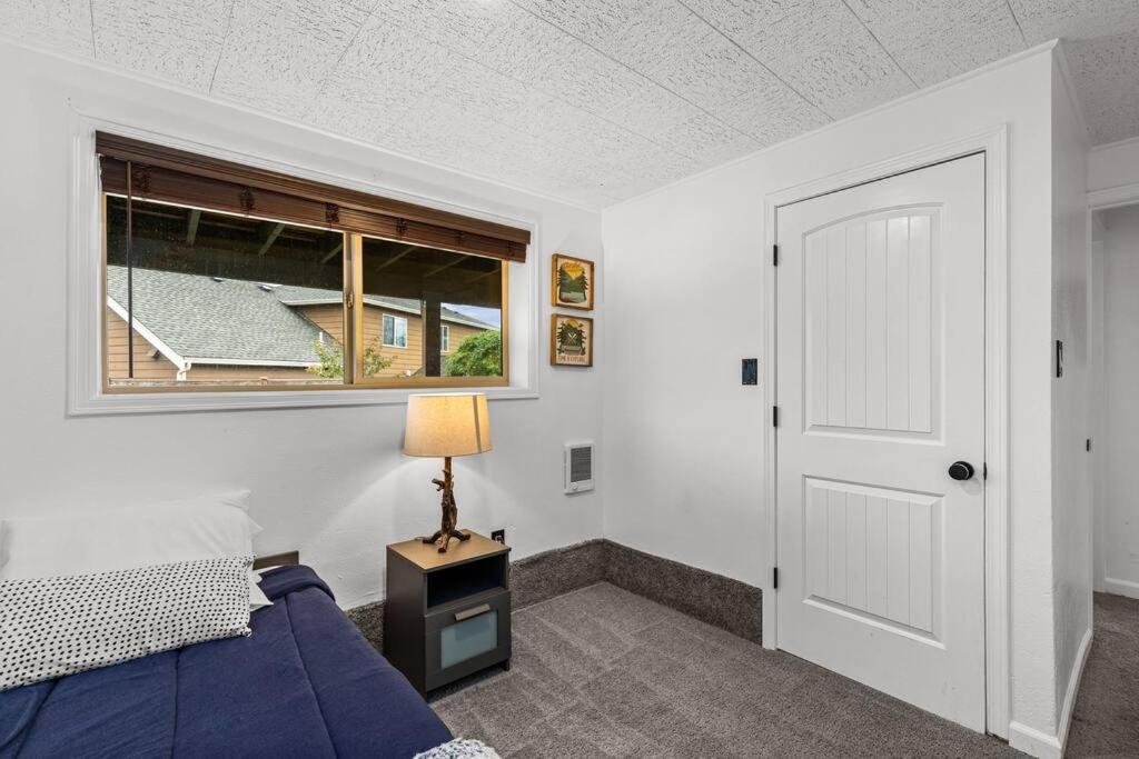 オーバーンPacific Nw Gem W/Hot-Tub 15 Minutes Airport.アパートメント エクステリア 写真